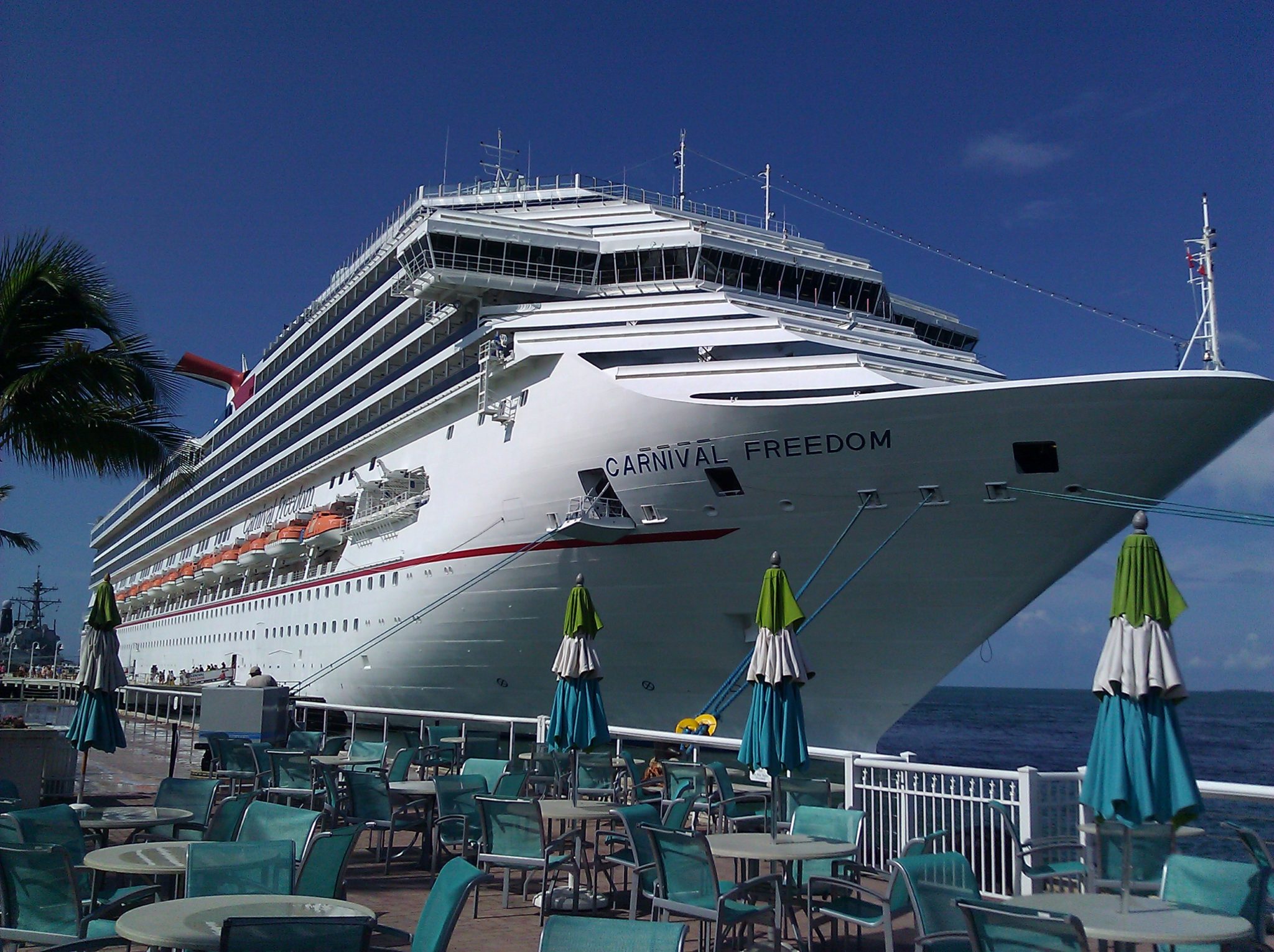 carnival cruise port canaveral freedom