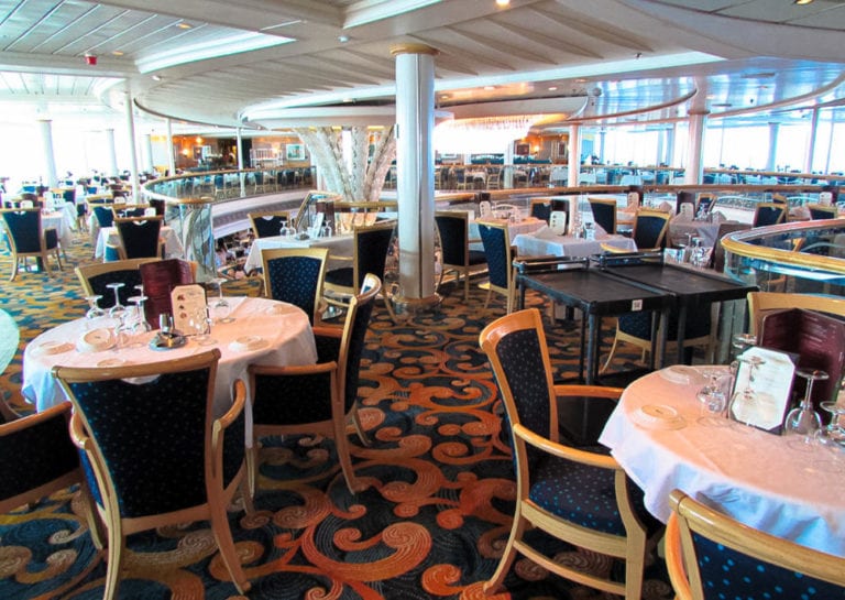 9 Tips for Eating in the Main Dining Room on a Cruise