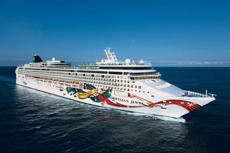Norwegian Cruise Ship Retrofitted to Significantly Reduce Air Emissions