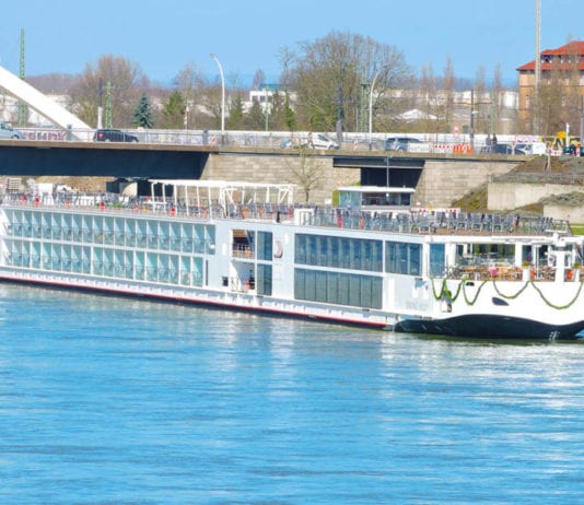 Types of Travelers Who Would Like a River Cruise