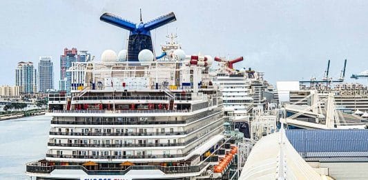 cruise ships in Miami