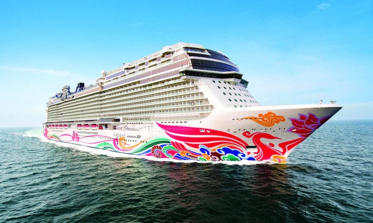 Norwegian Giving Away 8 Cruises to the Caribbean During the Super Bowl