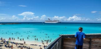 half moon cay things to do