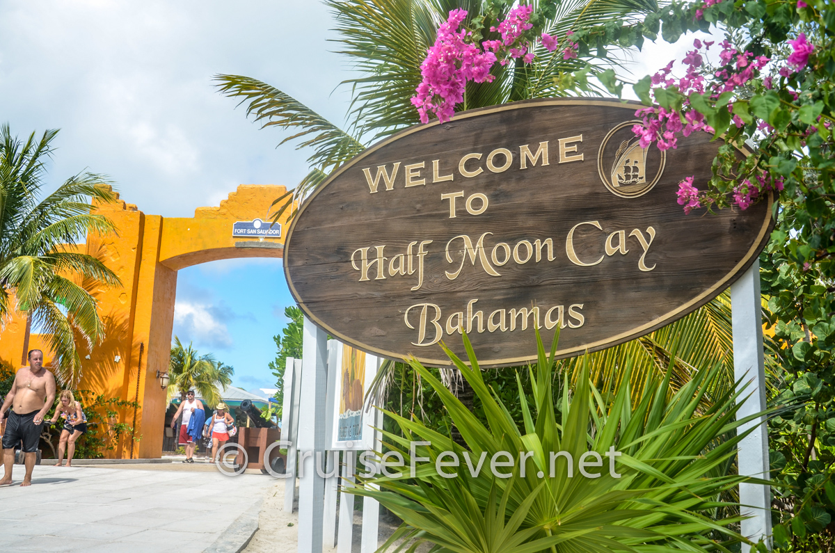 half moon cay bahamas