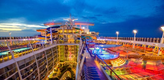 harmony of the seas pool deck