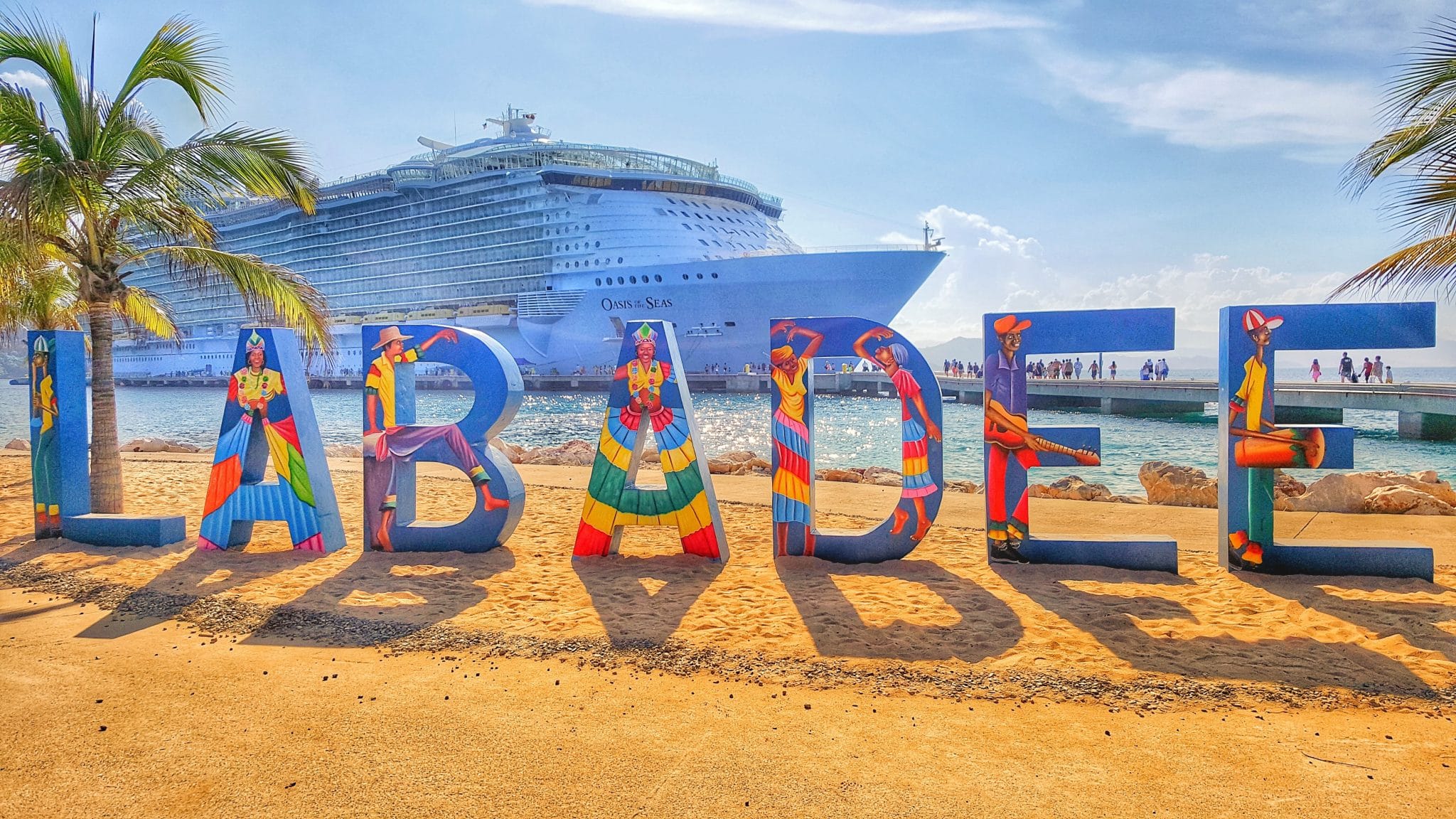 labadee sign letters