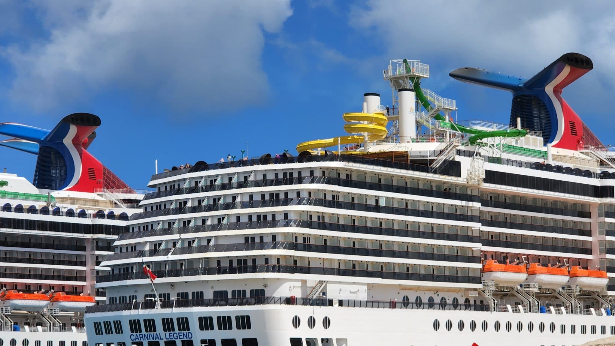 Carnival cruise ships