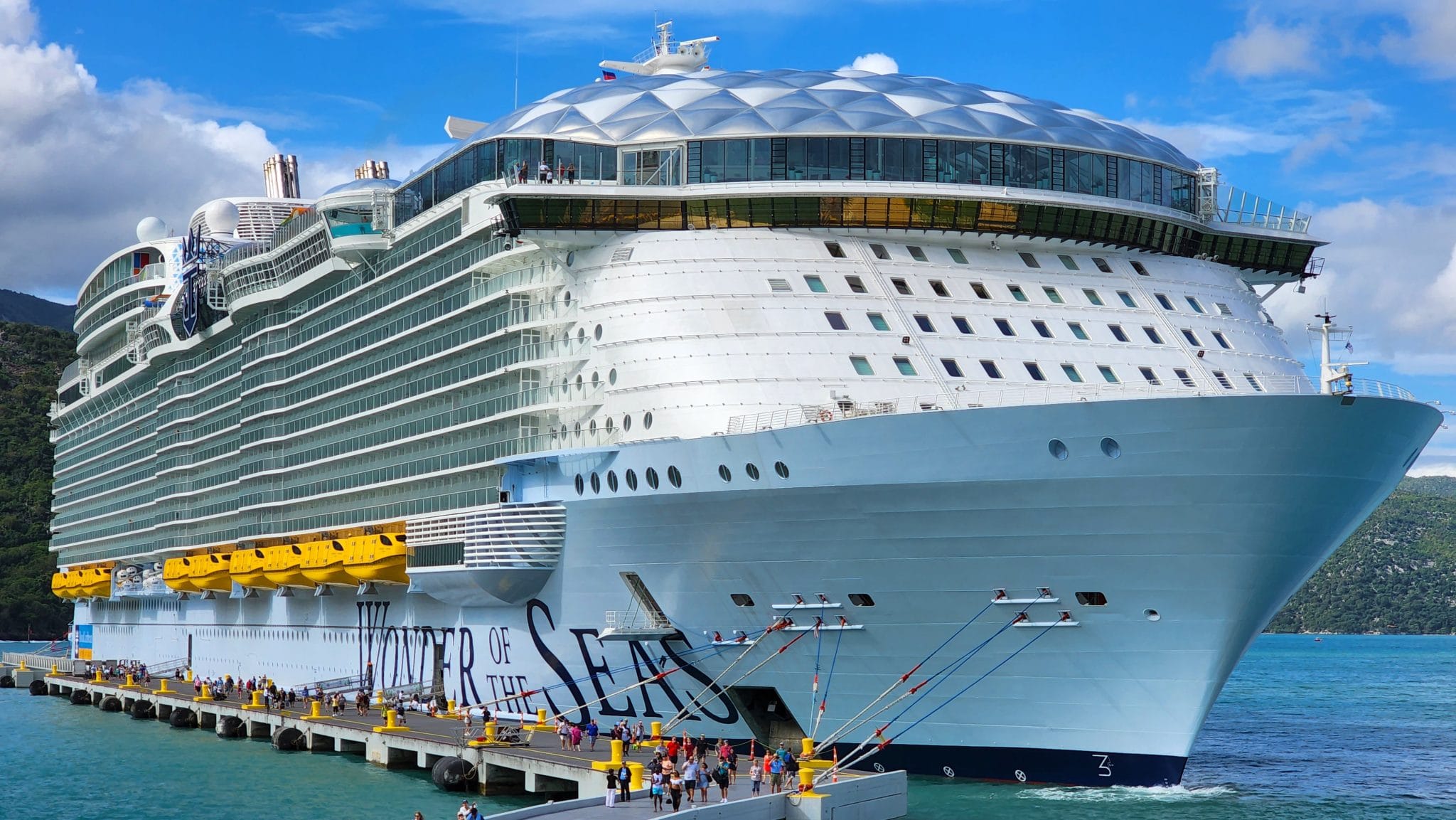 Review of Royal Caribbean's Wonder of the Sea Mega Cruise Ship: Photos