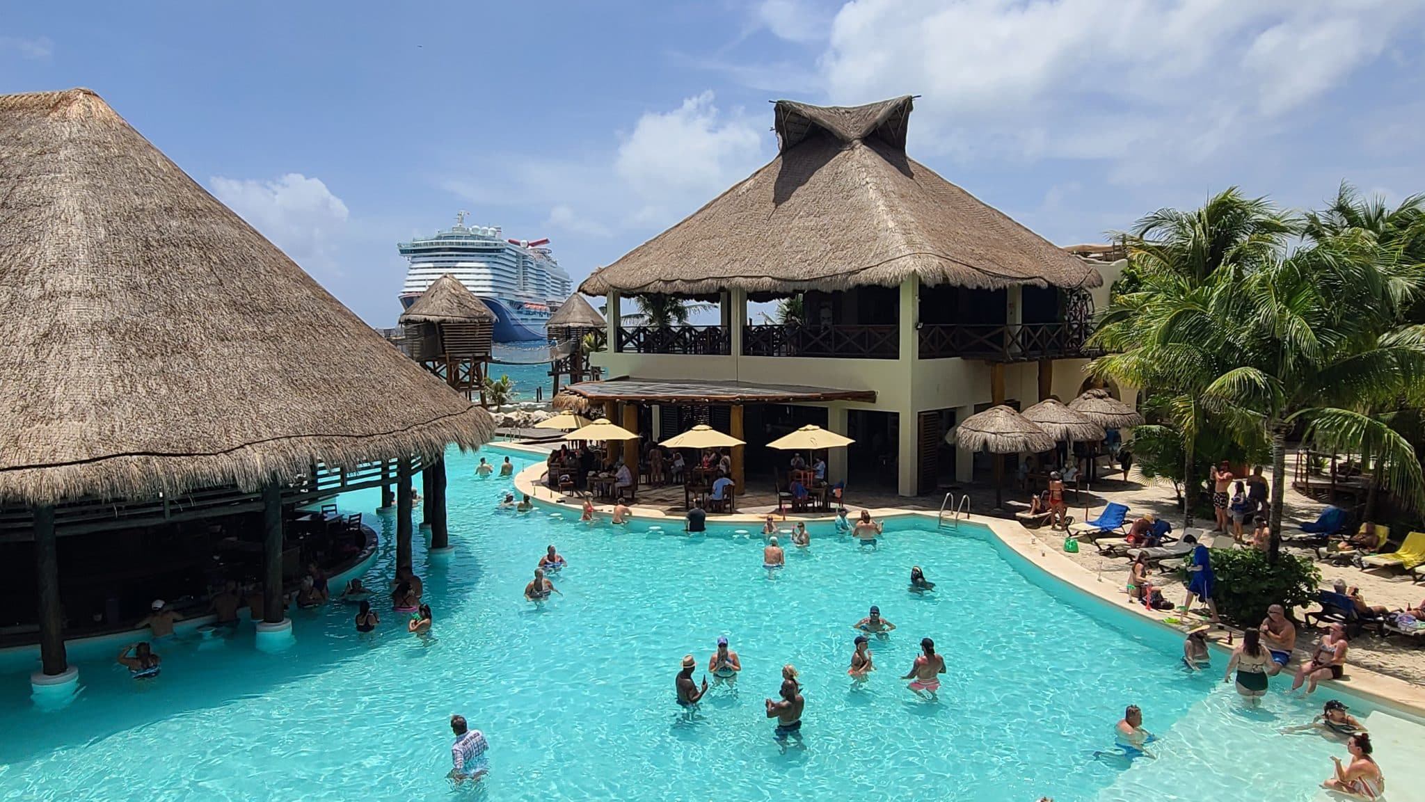 Pool at Costa Maya