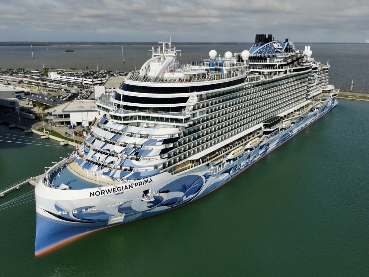 cruise ships from port canaveral