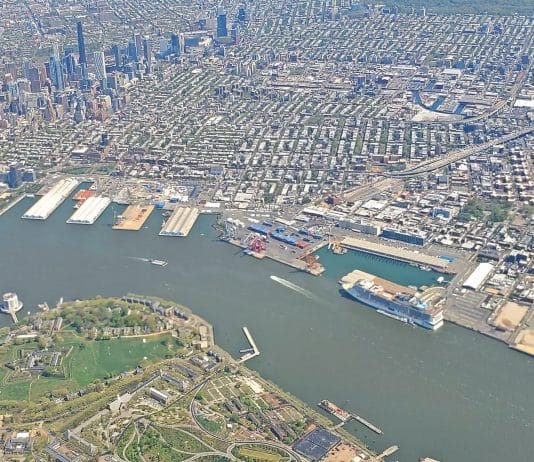 aerial view of aMSC cruise ship in Brooklyn cruise terminal(1)