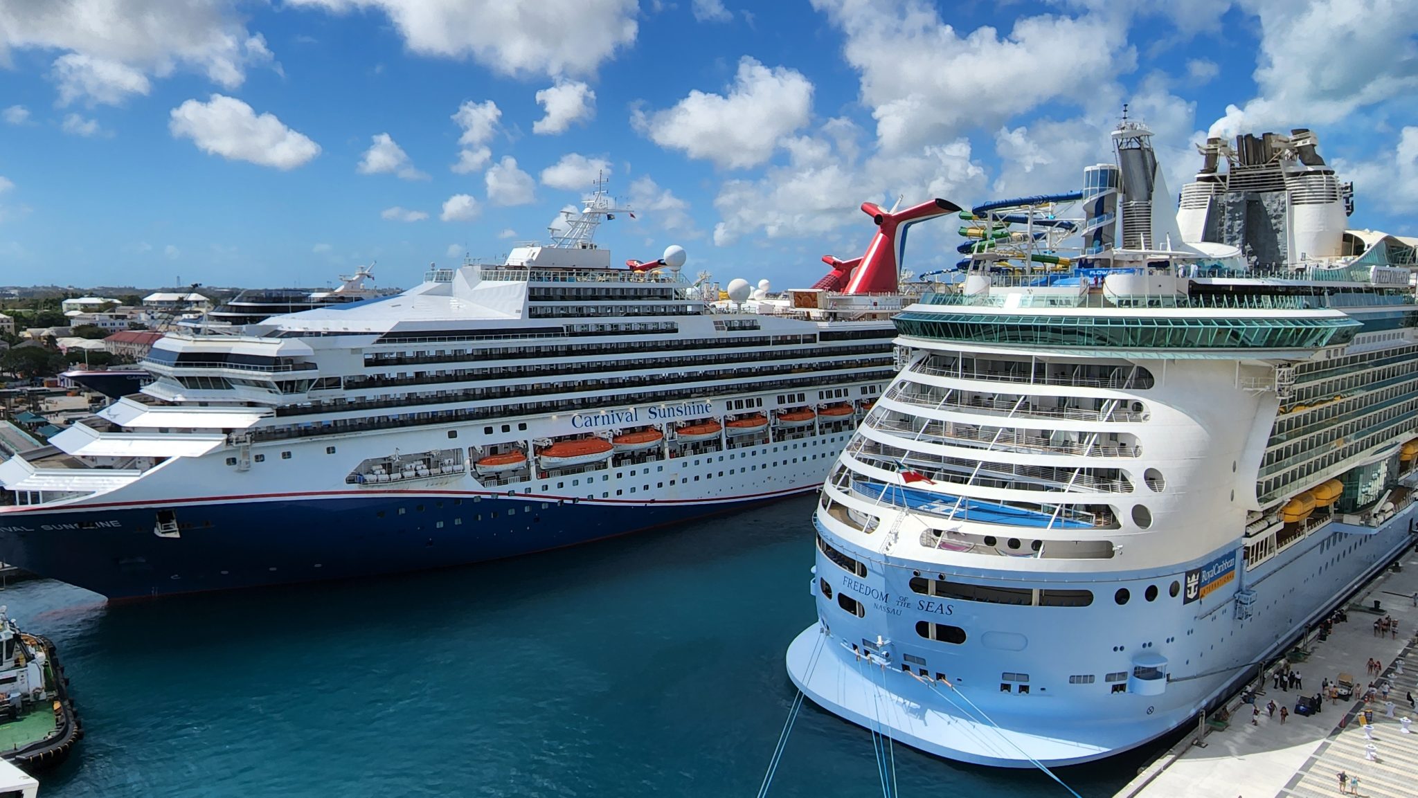 cruise ships nassau
