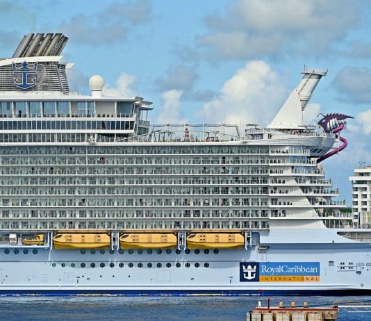 10 ways in which Royal Caribbean is King of the Seas