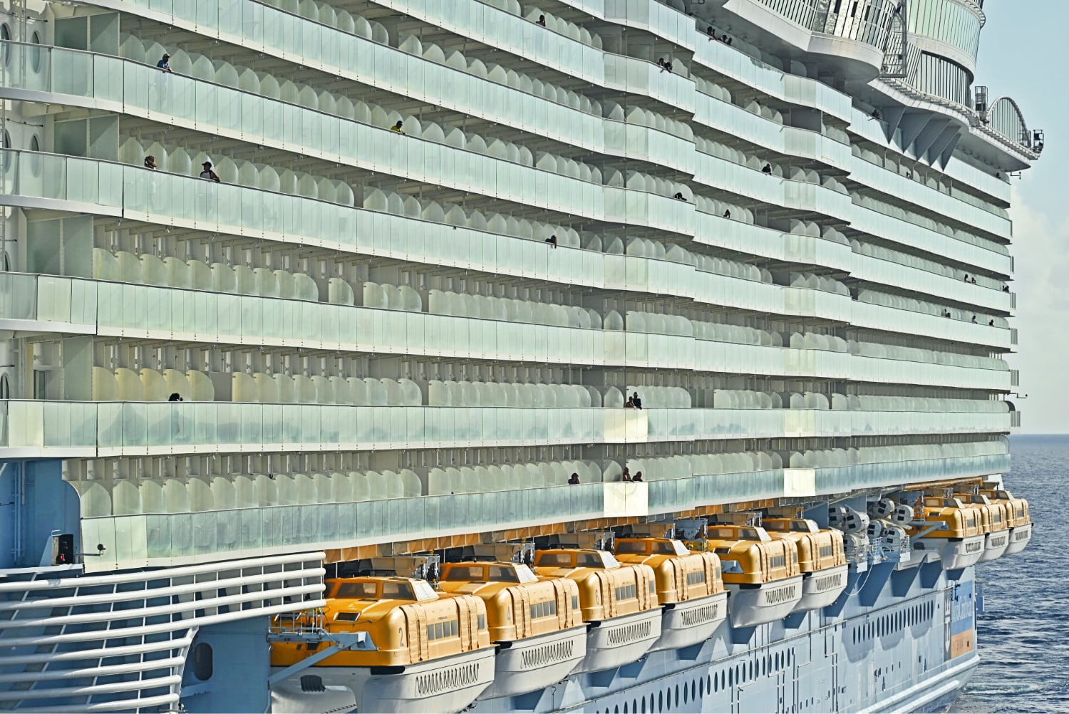 Allure of the Seas, Royal Caribbean cruise ship from side view