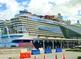 Royal Caribbean Icon of Seas in PortMiami