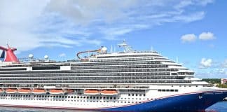 Carnival Breeze cruise ship in Cozumel port