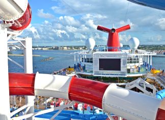 Carnival Horizon top deck