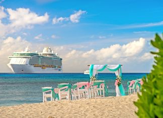 Cruise ship wedding ceremony on beach