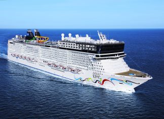 Norwegian Epic cruise ship