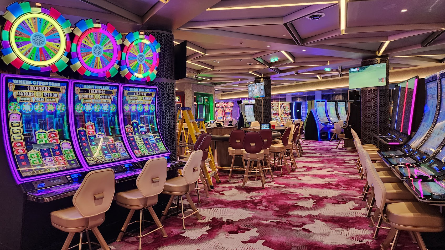 casino on Oasis class cruise ships from Royal Caribbean