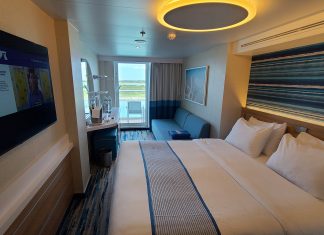 Carnival cruise cabin