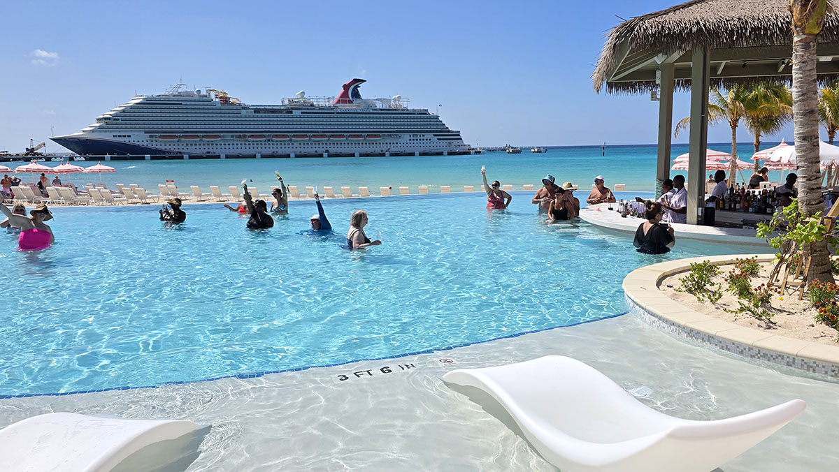 infinity pool pearl cove beach club celebration key
