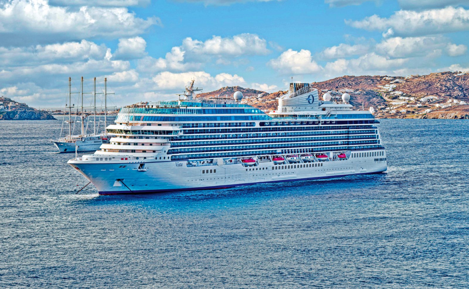 Oceania Vista in Greece