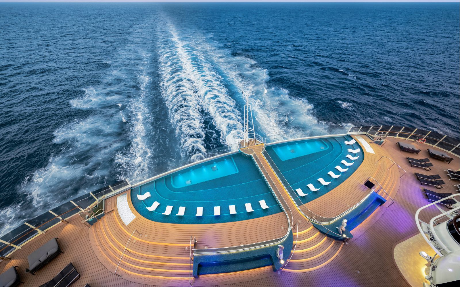 MSC Seascape Infinity Pool
