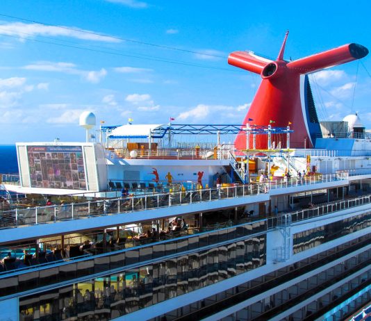 Carnival breeze cruise ship