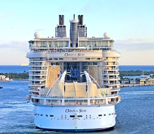 Double Medical Emergency Involving Child Delays Oasis of the Seas and Cancels Port Royal Caribbean Oasis of the Seas from Back