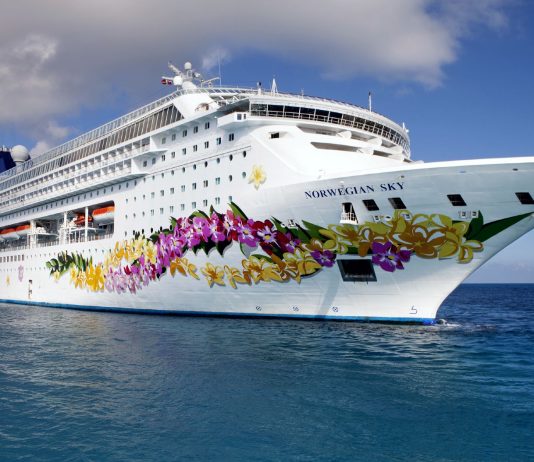 Norwegian Sky cruise ship with NCL