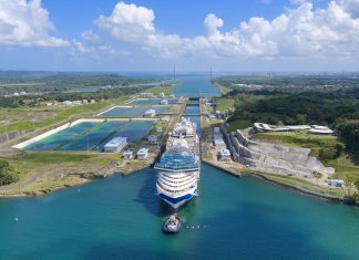 Star-Princess-Panama-Canal