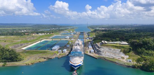 Star-Princess-Panama-Canal