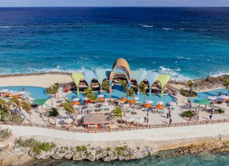 Royal Beach Club Paradise Island