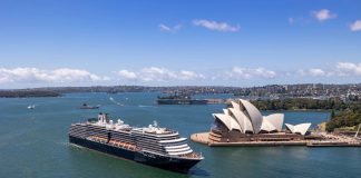 Holland America line in Sydney
