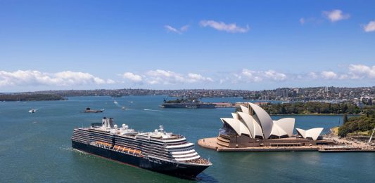 Holland America line in Sydney