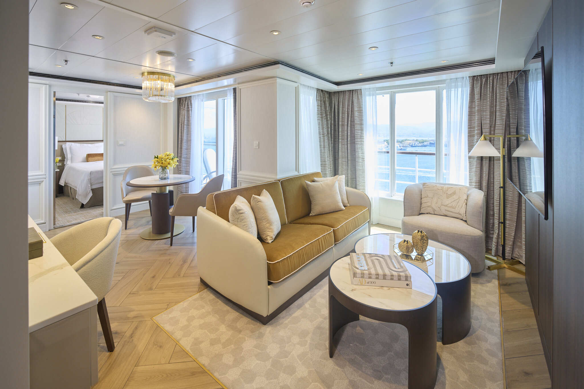 seven seas voyager suite