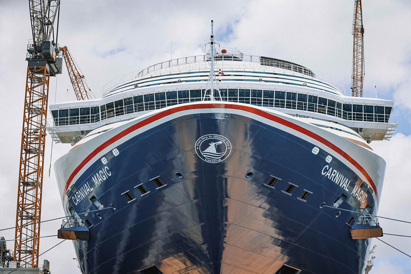 carnival magic bow