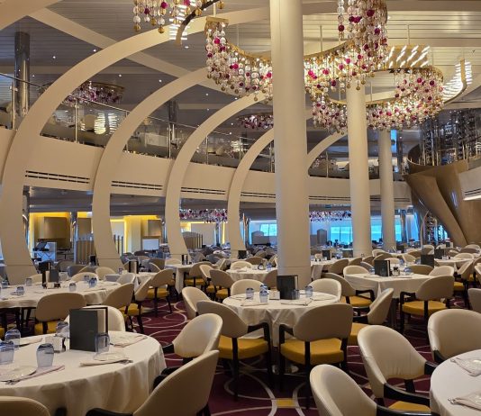 Holland America Line Adds Farewell Dinner on Last Night of the Cruise dining room Holland America Line