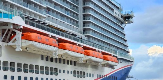 Carnival Celebration cruise ship by Cruise Fever
