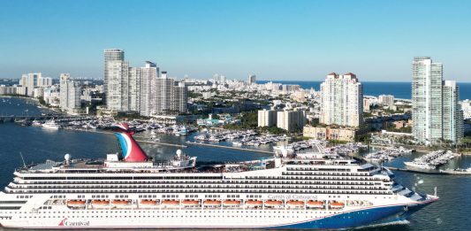 Carnival conquest port Miami
