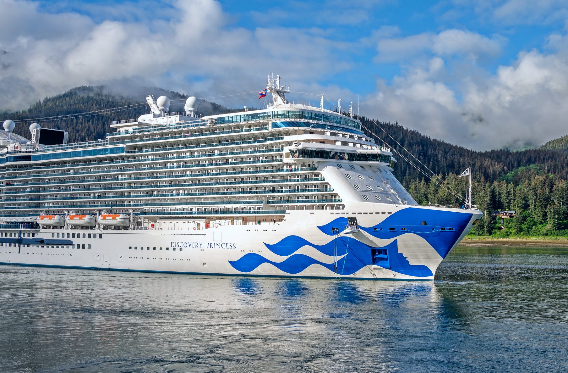 Discovery Princess cruise ship in Juneau Alaska