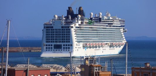 Norwegian Epic sailing out of CATANIA, ITALY