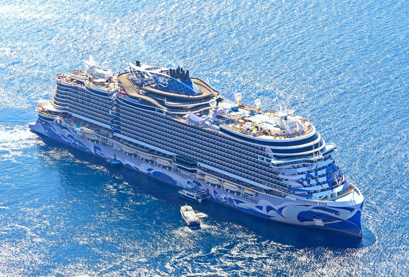 Norwegian Viva cruise ship at sea