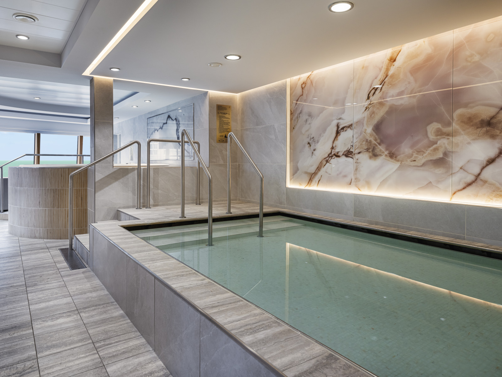 Plunge Pool - Norwegian Jade