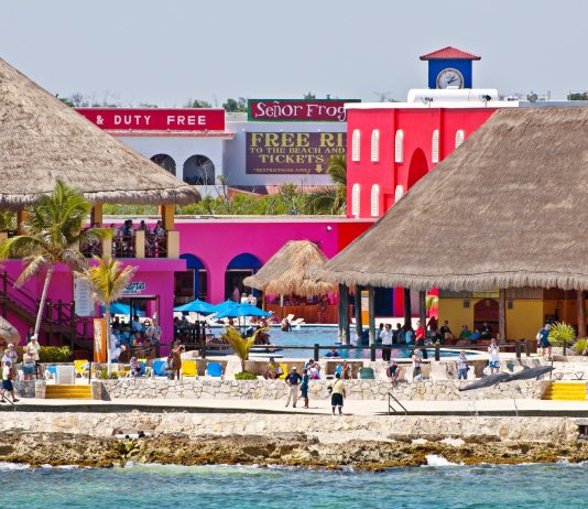 Cruise Passenger In Costa Maya Warns: Do Not Fall For This $500 Gift Shop Scam Costa Maya cruise port area