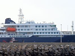 MV Hondius expedition ship