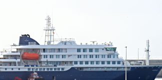 MV Hondius expedition ship