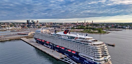 Mein Schiff 7 TUI Cruises ship