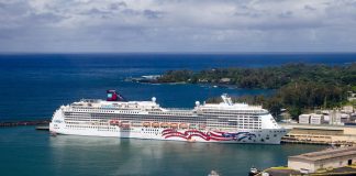 Pride of America cruise ship in Hawaii